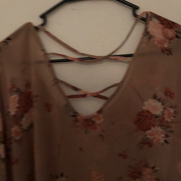 Torrid Top - Picture 4 of 5